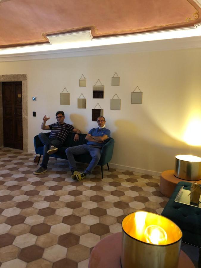Dimora Dell'Arte Hotel Navelli Exterior foto