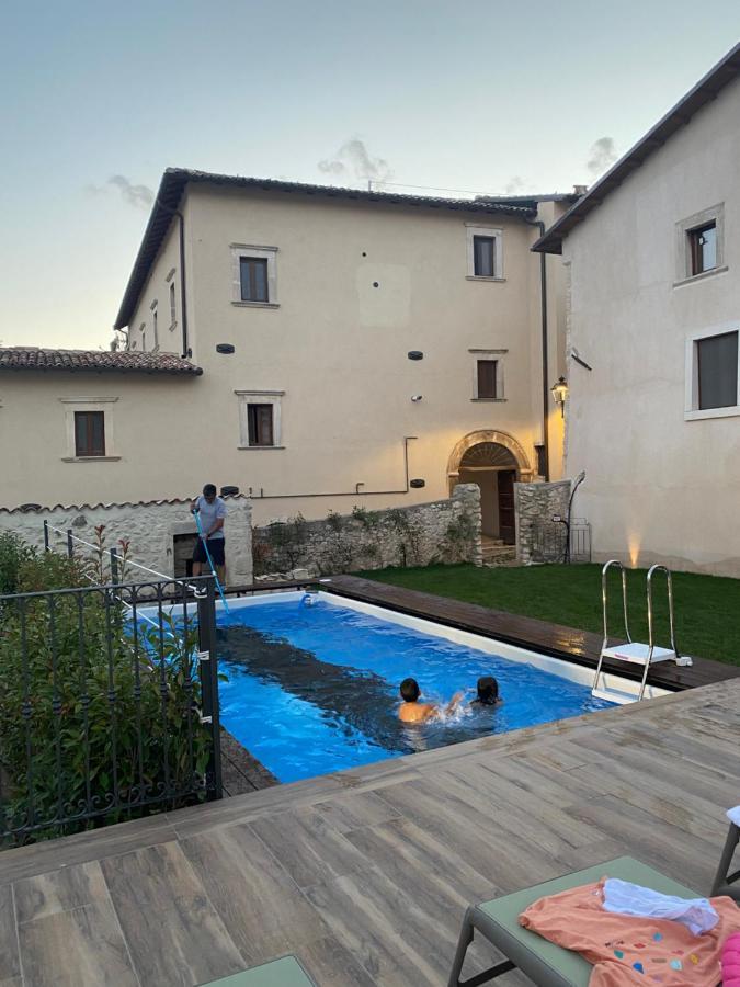 Dimora Dell'Arte Hotel Navelli Exterior foto